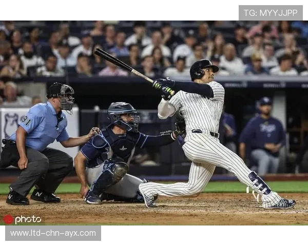 MLB球队通过交易重建阵容瞄准长期竞争，mlb player